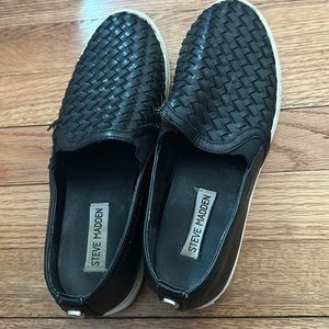 Size 8 women's Steve Madden shoes